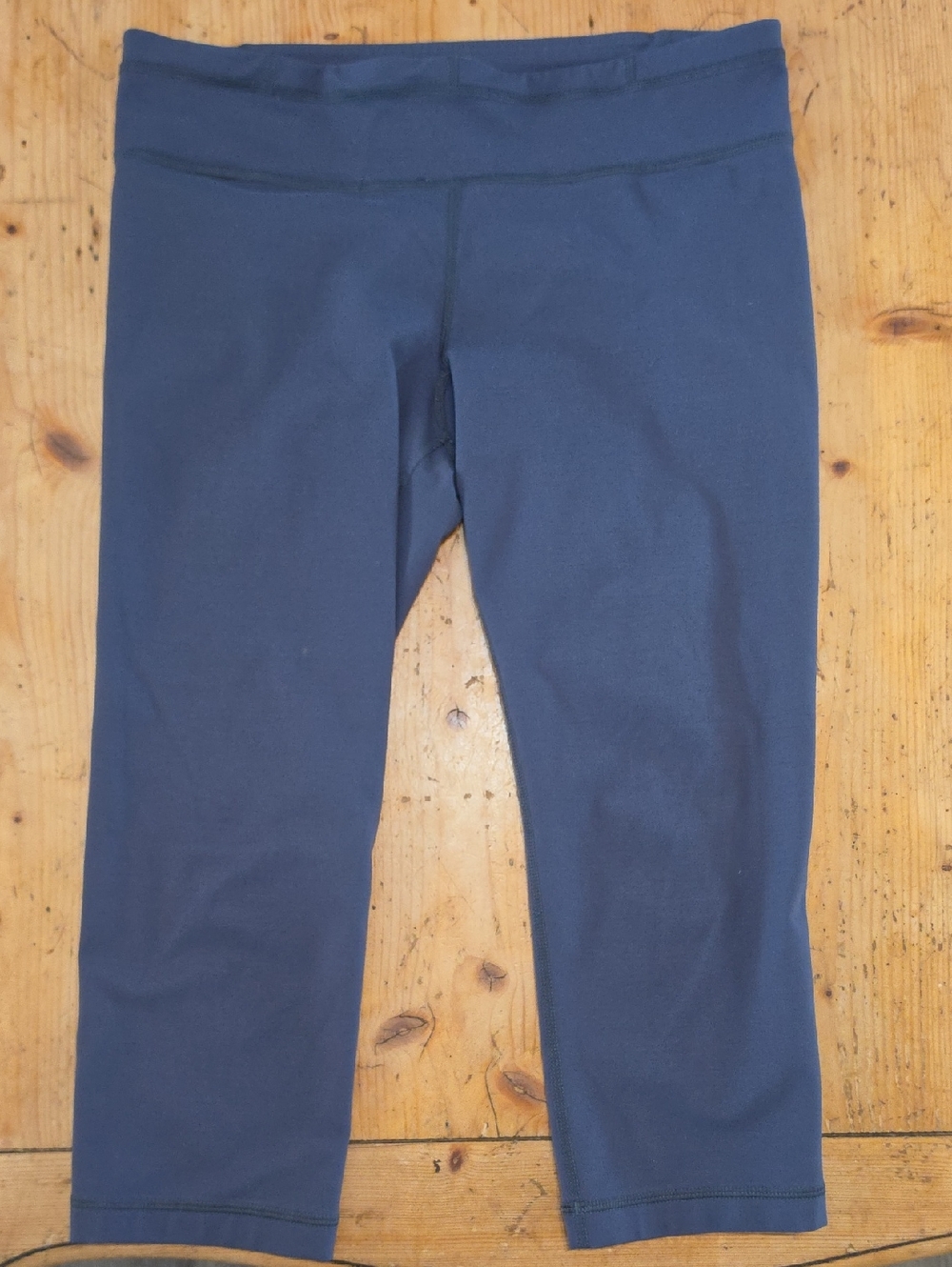 Under Armour Navy Capri Leggings